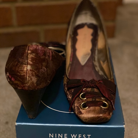 Nine West Wedges - Picture 2 of 5